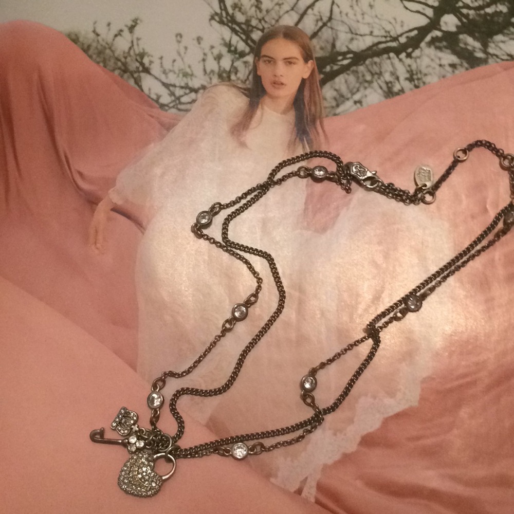 Juice  couture silver tone necklace